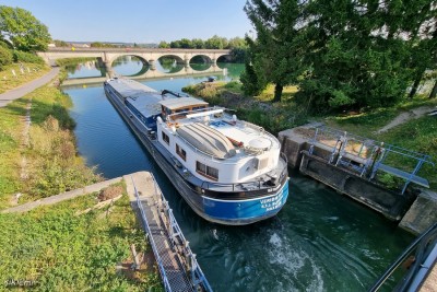 VERIDIS QUO - 02 - Belleville.jpg (297.81 Kio) Vu 3944 fois VERIDIS QUO - 02 - Belleville.jpg