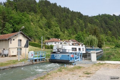 VERIDIS QUO - 03 - Bussy.jpg (264.06 Kio) Vu 3944 fois VERIDIS QUO - 03 - Bussy.jpg