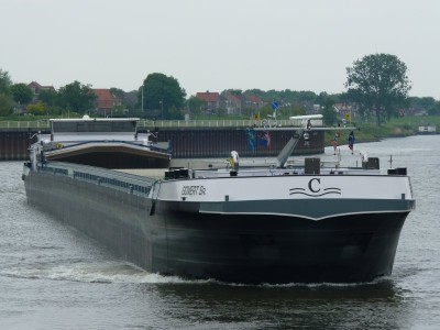 govert-sr-1-28-04-2011.jpg (77.32 Kio) Vu 754 fois govert-sr-1-28-04-2011.jpg