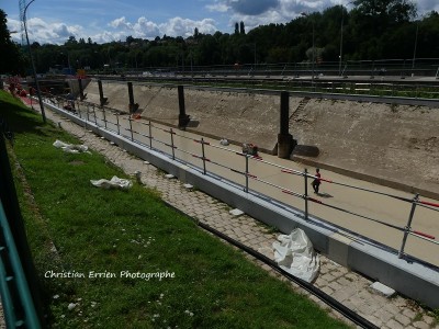 Champagne août 23 travaux écluse.JPG (265.02 Kio) Vu 2309 fois Champagne août 23 travaux écluse.JPG