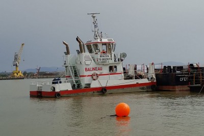 BRAZZA pousseur à Balineau (04).jpg (115.73 Kio) Vu 1448 fois BRAZZA pousseur à Balineau (04).jpg