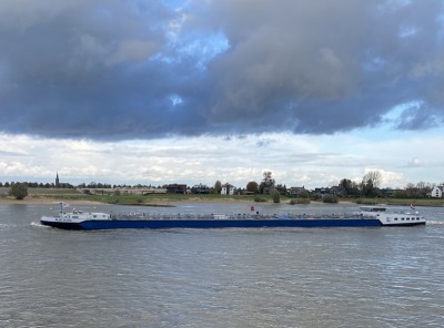 Blue-Olivia-2-11-11-2023-Nijmegen.jpg (129.46 Kio) Vu 472 fois Blue-Olivia-2-11-11-2023-Nijmegen.jpg