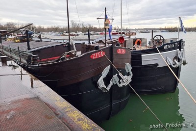 ZITA + HENRIETTE Freistett 2023-12-28 (1).jpg (229.45 Kio) Vu 2160 fois ZITA + HENRIETTE Freistett 2023-12-28 (1).jpg