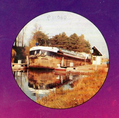 VE100-skaphos.jpg (127.86 Kio) Vu 4641 fois VE100-skaphos.jpg