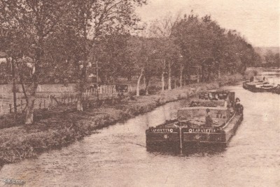 Crévéchamps (M.-et-M.) - Le canal de l'Est (dét).jpg