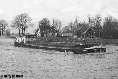 HUNZE - photo coll. Harry de Groot (1).jpg