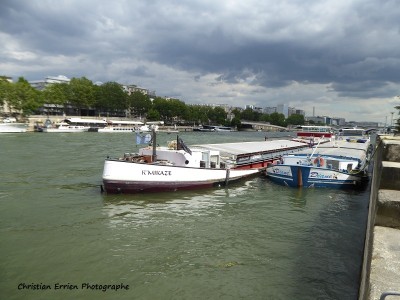 Diane K'mikaze Paris av.JPG