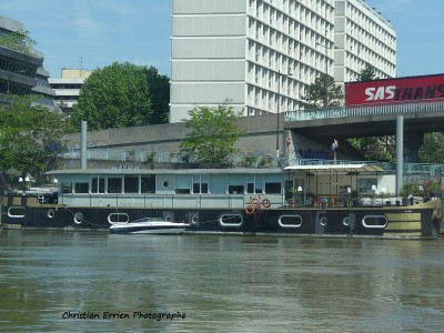 Le 23 Sèvres -.JPG (250.13 Kio) Vu 529 fois Le 23 Sèvres -.JPG