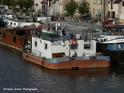 Moaï St Mammès.JPG