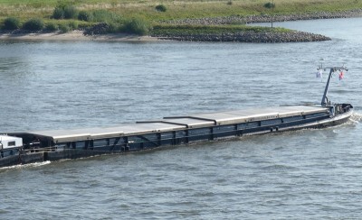 KVB-Plutos-2-27-08-2024-Nijmegen.JPG (175.94 Kio) Vu 1463 fois KVB-Plutos-2-27-08-2024-Nijmegen.JPG