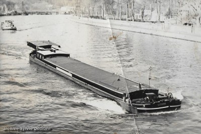 LYSIANE Bougival vers 1955-1960.jpg (128.78 Kio) Vu 872 fois LYSIANE Bougival vers 1955-1960.jpg