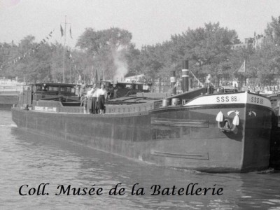 Hymne 101 SSS88 Matignon.jpg (206.18 Kio) Vu 1754 fois Hymne 101 SSS88 Matignon.jpg