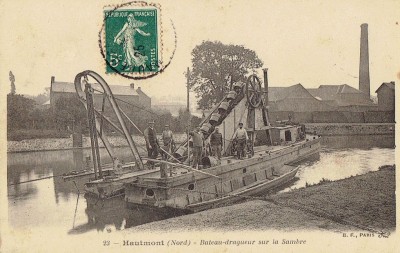 Hautmont drague.jpg (318.2 Kio) Vu 13059 fois Hautmont drague.jpg