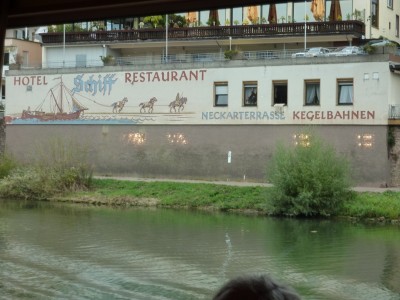 restaurant.JPG (306.09 Kio) Vu 2890 fois restaurant.JPG