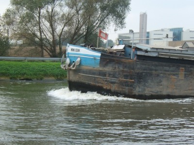 2006_1106Moni_Jeanx20087.JPG (190.4 Kio) Vu 4656 fois 2006_1106Moni_Jeanx20087.JPG