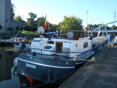 2008_0927x20023.JPG (188.85 Kio) Vu 3949 fois 2008_0927x20023.JPG