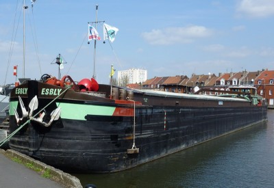 P1020072ESBLY.jpg