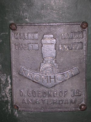 Plaque Kromhout.JPG (108.28 Kio) Vu 28256 fois Plaque Kromhout.JPG