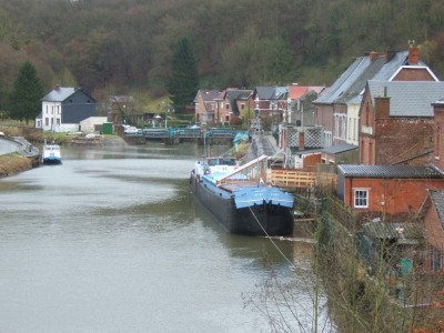 2009_1226Batellerie0319.JPG (209.58 Kio) Vu 1631 fois 2009_1226Batellerie0319.JPG