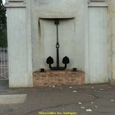 14 Marseilles les Aubigny2.JPG (251.9 Kio) Vu 2842 fois 14 Marseilles les Aubigny2.JPG