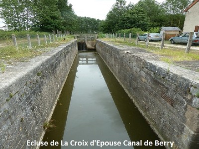 'Epouse Canal de Berry3.JPG