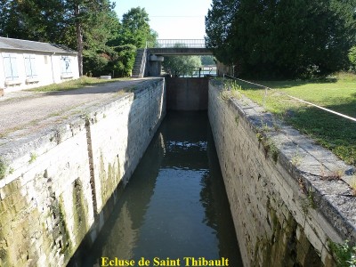 19 Ecluse de Saint Thibault (2).JPG