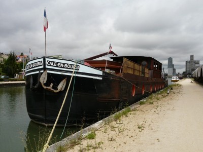 cale en bourg-av.JPG (312.51 Kio) Vu 6578 fois cale en bourg-av.JPG