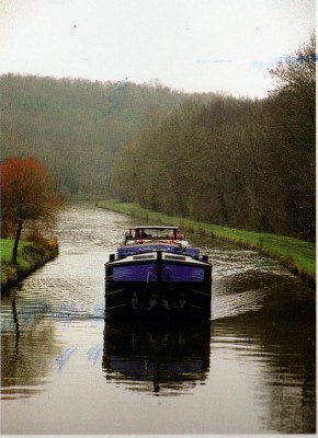 carpentier sur canal du loing.jpg