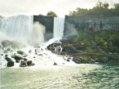 Niagara 7.JPG (90.46 Kio) Vu 1482 fois Niagara 7.JPG