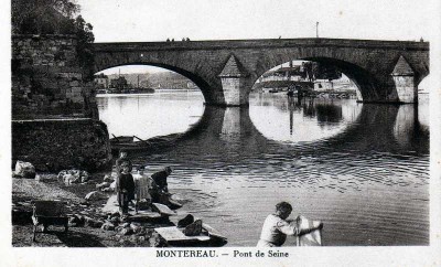 montereau pont de seine .jpg