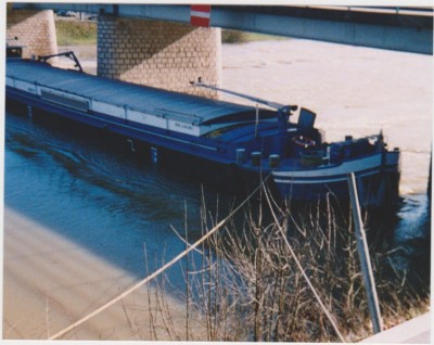 bateau au pt de pontailler sur saone 003 (Copier).jpg (105.5 Kio) Vu 1489 fois bateau au pt de pontailler sur saone 003 (Copier).jpg
