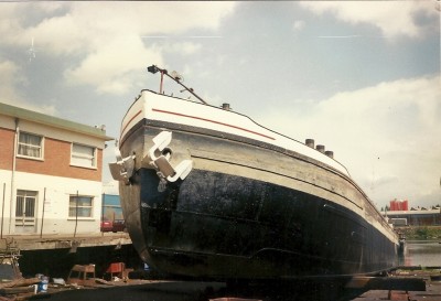 Crenage et visite de fond à Villeneuve 90-91.jpg (404.22 Kio) Vu 7360 fois Crenage et visite de fond à Villeneuve 90-91.jpg