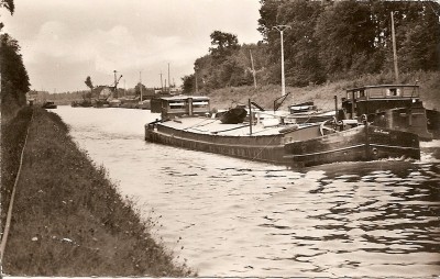 Chauny - Canal de Saint-Quentin - JAN CORNE [vagus].jpg