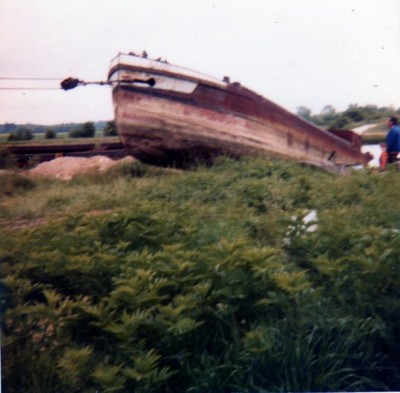 AULERO.jpg (58.18 Kio) Vu 3417 fois AULERO.jpg