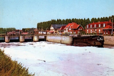 eliane.jpg (125.81 Kio) Vu 4554 fois eliane.jpg