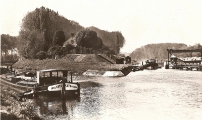 Pontoise - La petite écluse [vagus].jpg