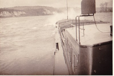fleuron du côté de caudebec 1956.jpg