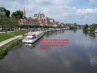 auxerre 89.JPG (78.68 Kio) Vu 4101 fois auxerre 89.JPG