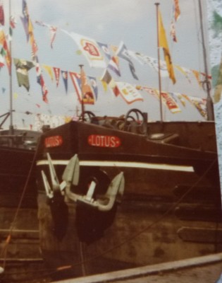 MEMO0073LOTUS.jpg
