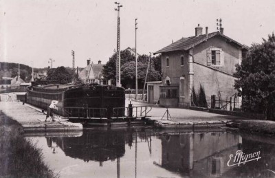 kenia a BENOIST.jpg (82.72 Kio) Vu 1955 fois kenia a BENOIST.jpg