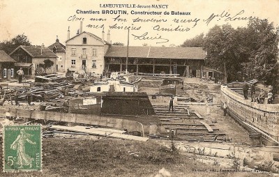 04 - 26B - Laneuveville-devant-Nancy - Chantiers Broutin - constructeur de bateaux.jpg (1022.89 Kio) Vu 28104 fois 04 - 26B - Laneuveville-devant-Nancy - Chantiers Broutin - constructeur de bateaux.jpg