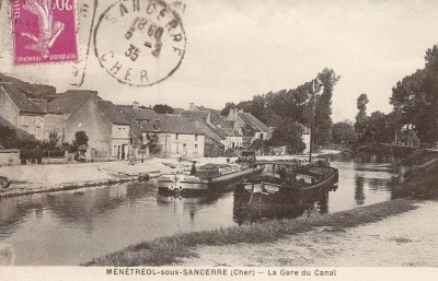 Ménétréol-sous-Sancerre (Cher) - La Gare du canal [vagus].jpg