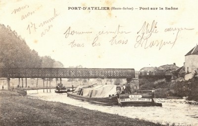 omnibus Lyon - EDMOND D323F - Port d'Atelier (Haute-Saône) - Pont sur la Saône.jpg