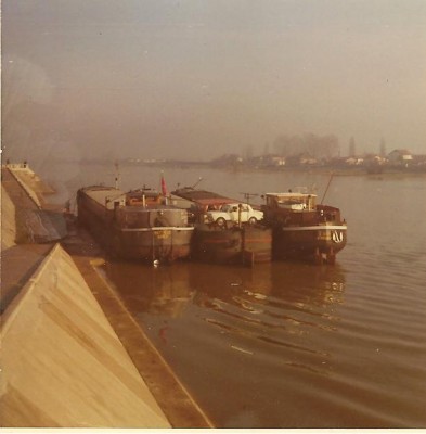 003.jpg (39.26 Kio) Vu 2839 fois 003.jpg