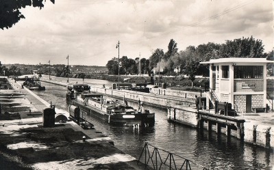 img052.jpg (234.6 Kio) Vu 3233 fois img052.jpg