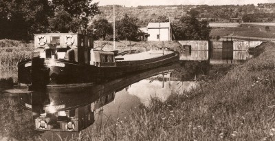 Troissy (Marne) - L'écluse (dét) (vagus).jpg