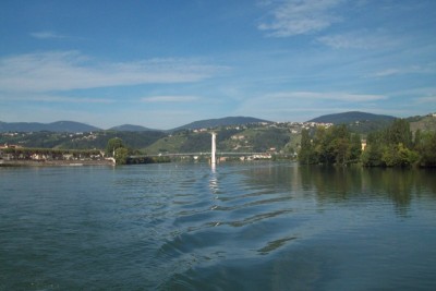 pontcondrieu.JPG (90.45 Kio) Vu 972 fois pontcondrieu.JPG