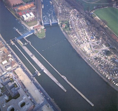 Suresnes.jpg (127.55 Kio) Vu 880 fois Suresnes.jpg