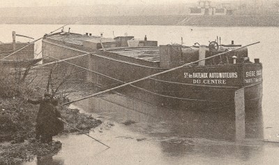 Choisy-le-Roi - Chantier Naval de Desbois, Rancelant (ICF), Ollivaud - Péniche automobile (dét) (vagus).jpg