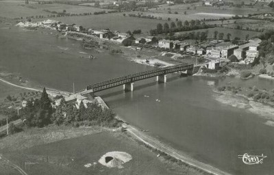 Pont de Guéreins.jpg